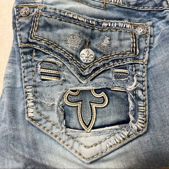 Rock Revival Chester Relaxed Straight Leg Jeans Distressed Size 32 waist - Picture 6 of 16